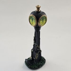Lemax Spooky Town Creepy Clock Village Accessory 64052 Halloween Decor